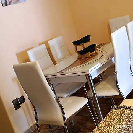 Διαμέρισμα Hara's Φλογητά